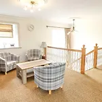 Estatesmen Lodge, Hillside Farm