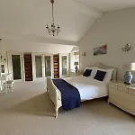 Estatesmen Lodge, Hillside Farm