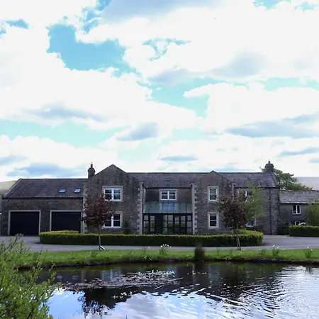 Estatesmen Lodge, Hillside Farm