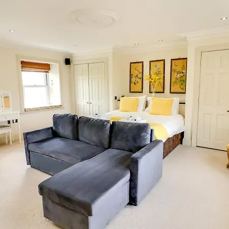 Estatesmen Lodge, Hillside Farm