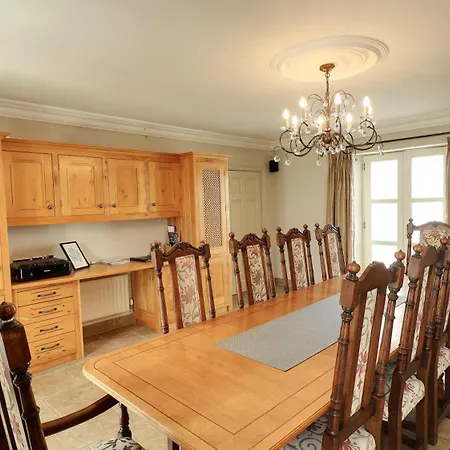 Semesterbostad Estatesmen Lodge, Hillside Farm *