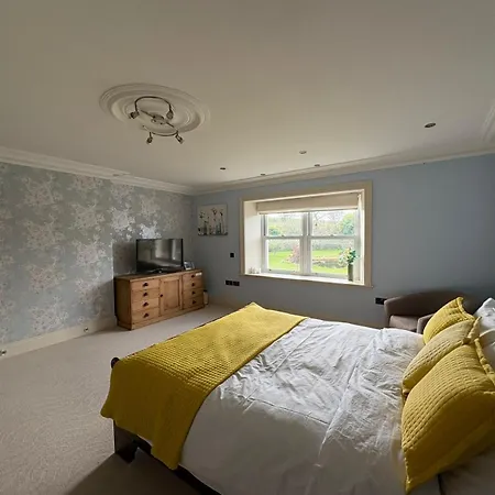 Estatesmen Lodge, Hillside Farm *
