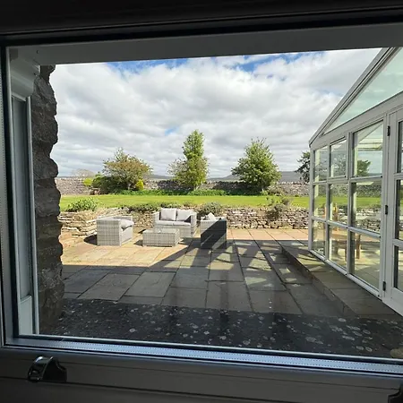 Estatesmen Lodge, Hillside Farm *