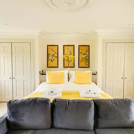 Estatesmen Lodge, Hillside Farm
